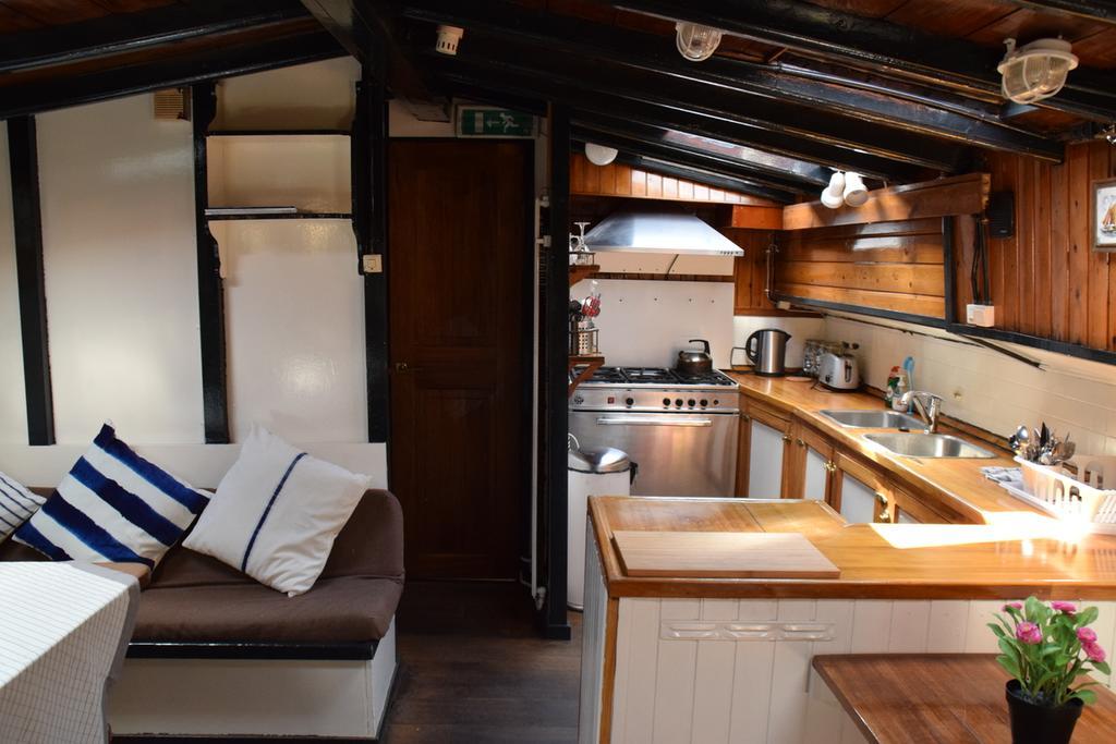 Boat-Apartment Rotterdam Fokkelina Dış mekan fotoğraf