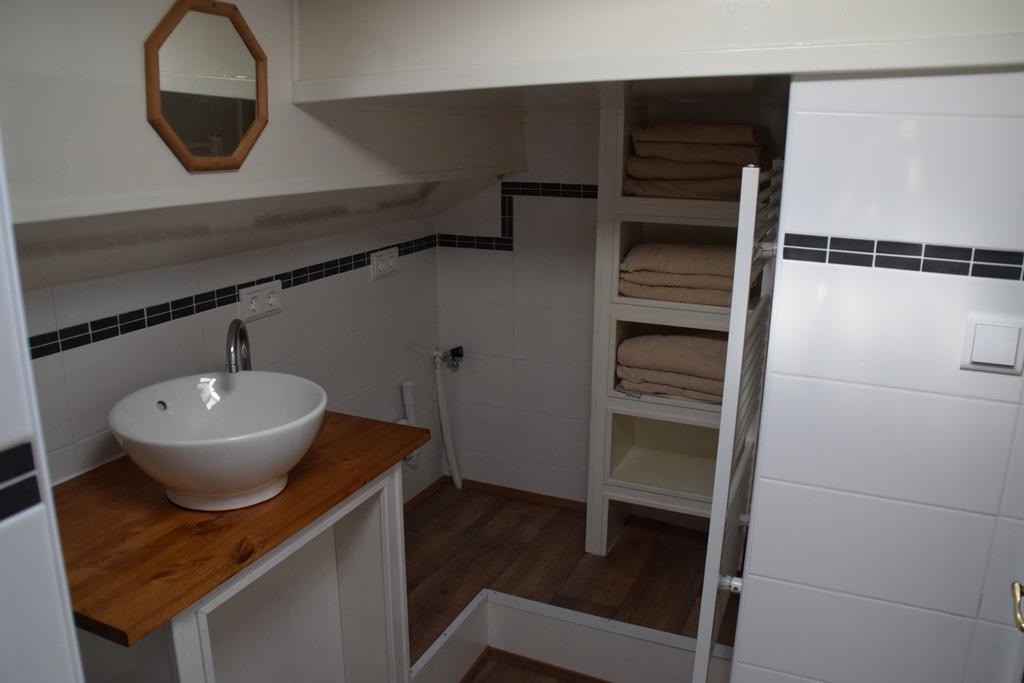 Boat-Apartment Rotterdam Fokkelina Dış mekan fotoğraf