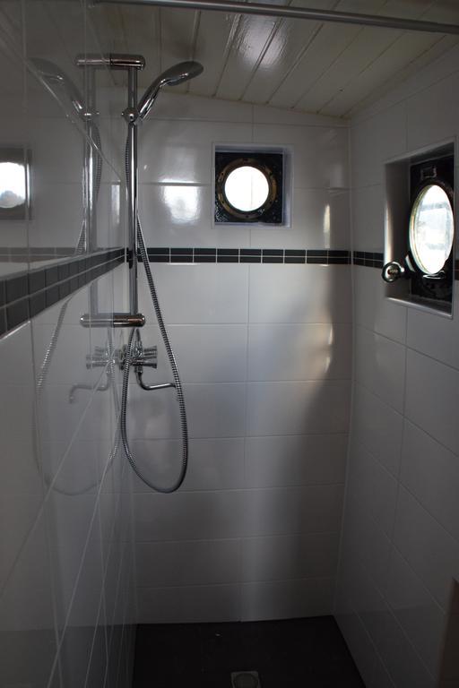 Boat-Apartment Rotterdam Fokkelina Dış mekan fotoğraf